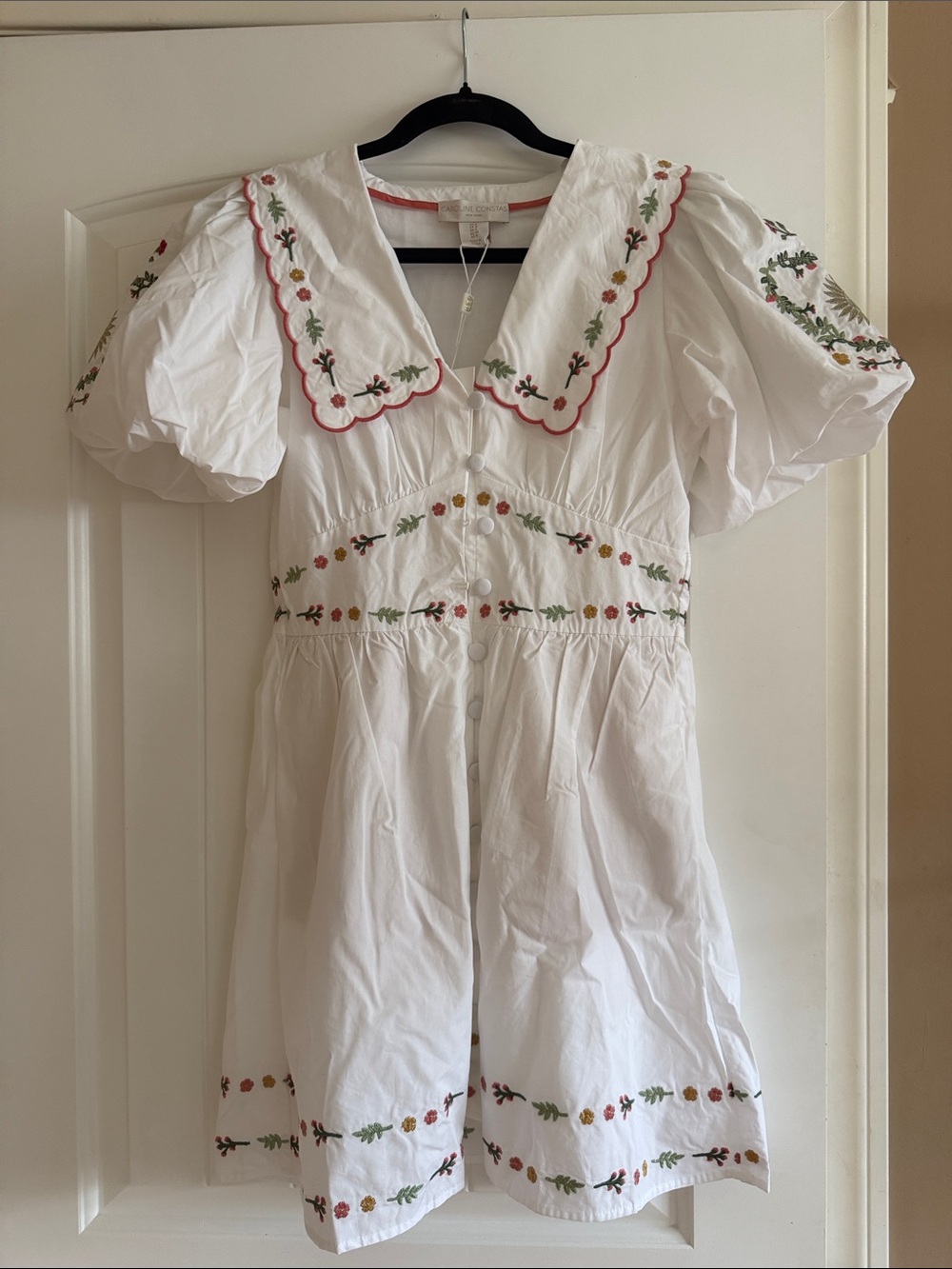 NWT Caroline Constas White Embroidered Puff Sleeve Dress with Scalloped Collar